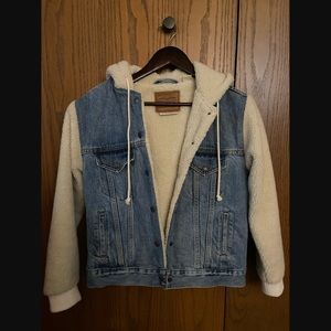 Levi’s Sherpa Jean Jacket